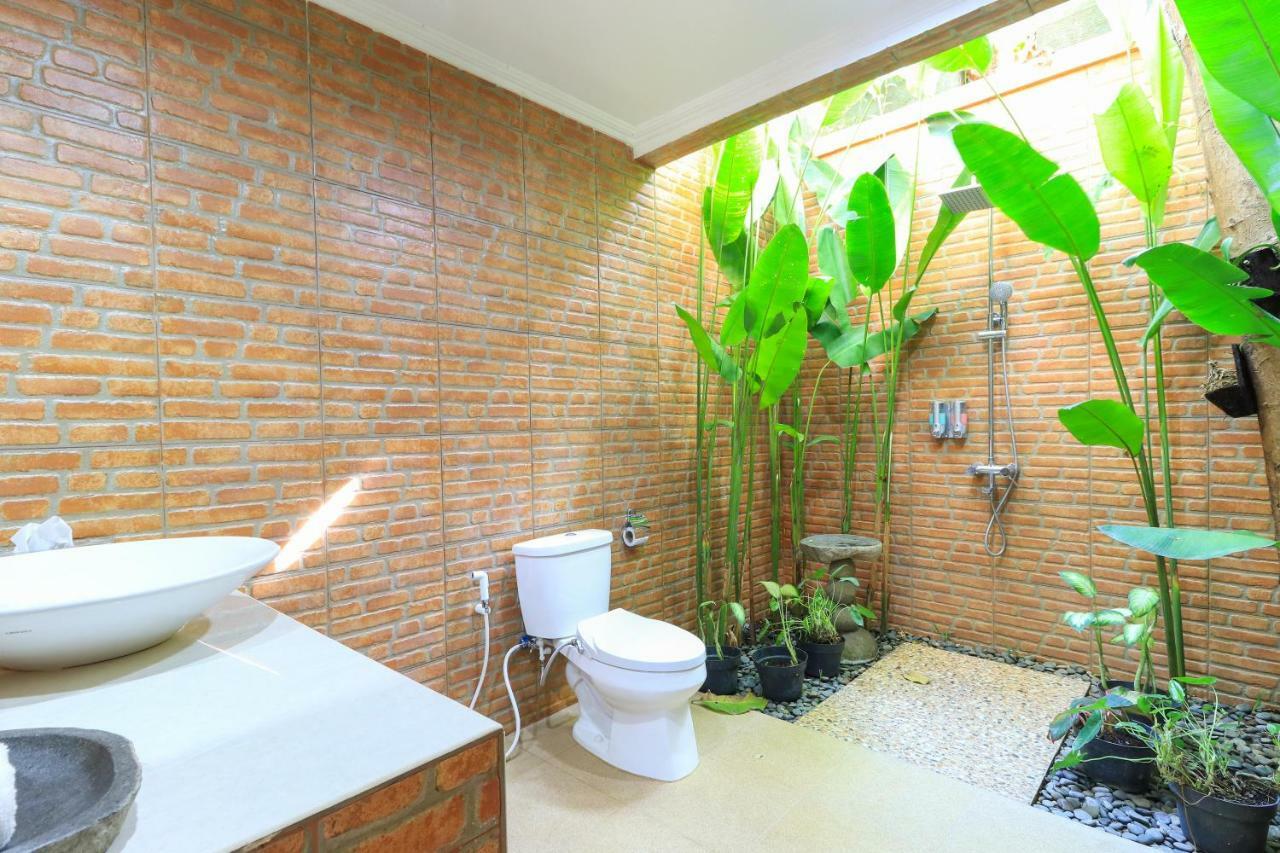 The Laras Villa Jimbaran Exterior foto